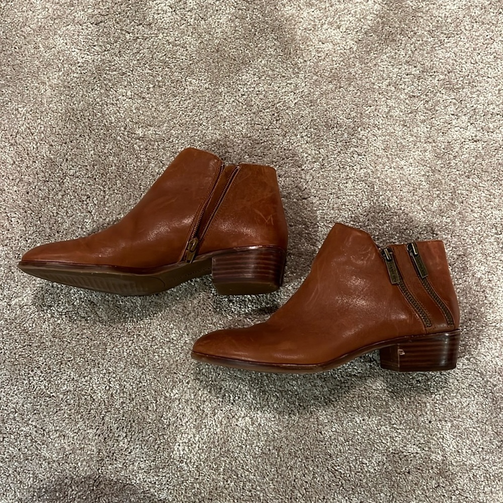 Gianni Bini Brown Booties